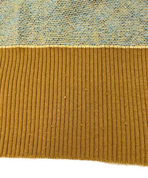 CABAN（キャバン）CABAN (キャバン) コットンカシミヤストレッチ ジャカードプリントVネックカーディガン　39-02-51-02001 イエロー×オレンジ サイズ:SIZE FREEの古着・服飾アイテム