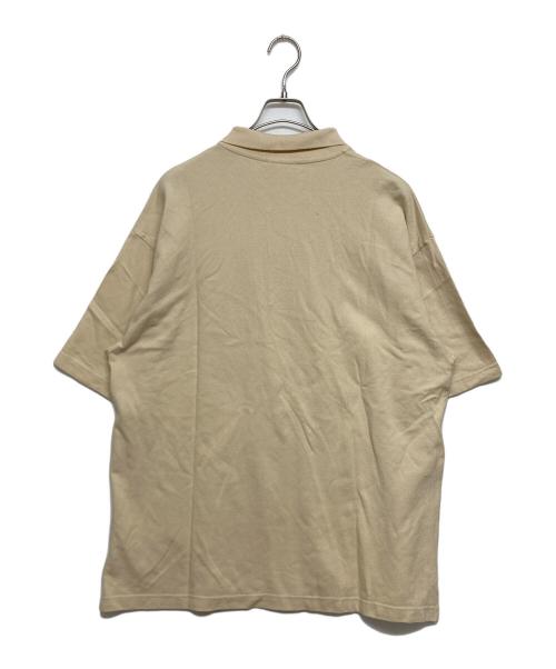 maison kitsune（メゾンキツネ）maison kitsune (メゾンキツネ) ボールド フォックスヘッド パッチ オーバーサイズ ポロ ベージュ サイズ:SIZE XLの古着・服飾アイテム