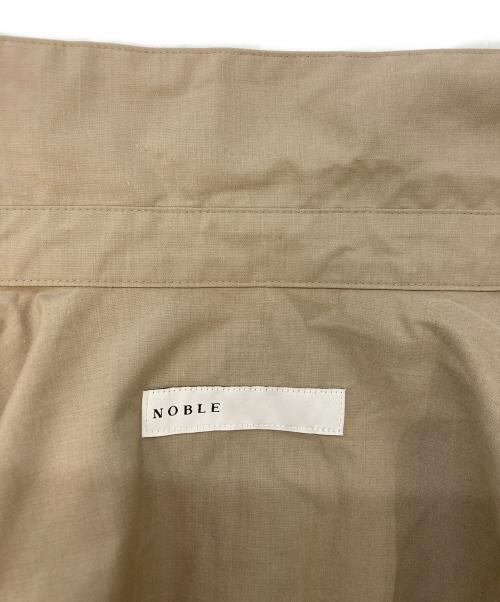 Noble（ノーブル）Noble (ノーブル) エフォートレスコットンオーバーシャツ ベージュ サイズ:実寸サイズ参照の古着・服飾アイテム