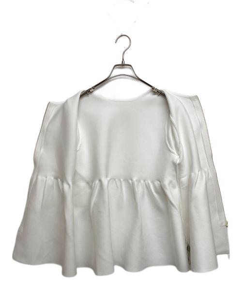 UNFILO（アンフィーロ）UNFILO (アンフィーロ) VERY (ヴェリィ) 2WAY ペプラムカーディガン ホワイト サイズ:SIZE Mの古着・服飾アイテム