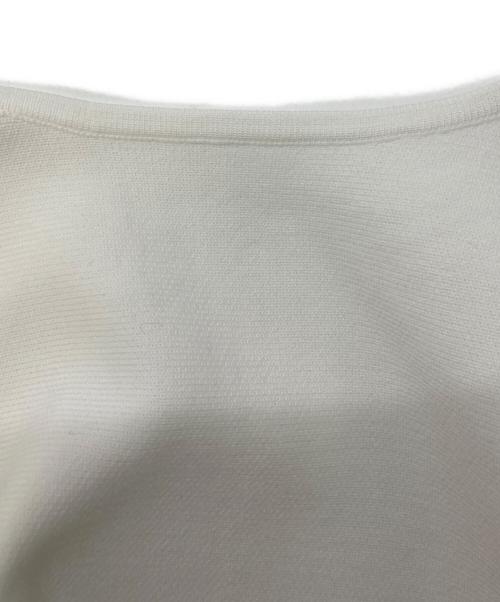 UNFILO（アンフィーロ）UNFILO (アンフィーロ) VERY (ヴェリィ) 2WAY ペプラムカーディガン ホワイト サイズ:SIZE Mの古着・服飾アイテム