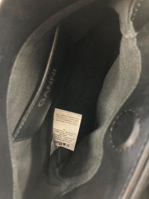GANNI（ガニー）GANNI (ガニー) Grained Mini Ganni Bou Bag ブラック サイズ:実寸サイズをご参照下さい。の古着・服飾アイテム