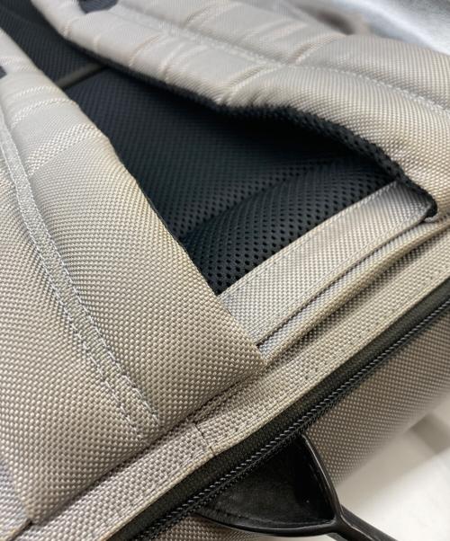 TUMI（トゥミ）TUMI (トゥミ) Alpha Bravo - Nellis Backpack グレー サイズ:実寸サイズをご参照下さい。の古着・服飾アイテム