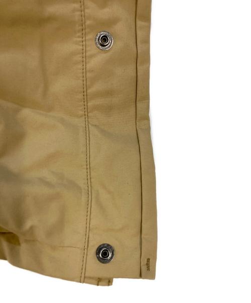 THE NORTH FACE（ザ ノース フェイス）THE NORTH FACE (ザ ノース フェイス) MOUNTAIN DOWN JACKET/マウンテンダウンジャケット）ND92237 ベージュ サイズ:SIZE Mの古着・服飾アイテム
