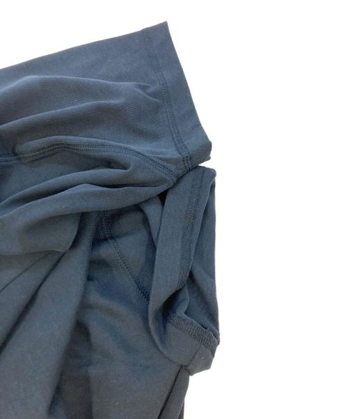 asics（アシックス）asics (アシックス) A.P.C. (アーペーセー) コラボカットソー ブラック サイズ:SIZE XS 未使用品の古着・服飾アイテム