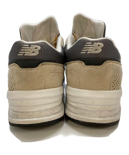 NEW BALANCE（ニューバランス）NEW BALANCE (ニューバランス) スニーカー ベージュ サイズ:UK 6 1/2の古着・服飾アイテム