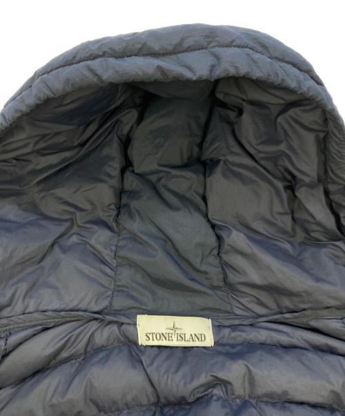 STONE ISLAND（ストーンアイランド）STONE ISLAND (ストーンアイランド) GARMENT DYED MICRO YARN DOWN JACKET ネイビー サイズ:不明の古着・服飾アイテム