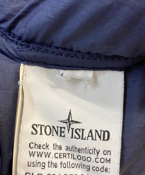 STONE ISLAND（ストーンアイランド）STONE ISLAND (ストーンアイランド) GARMENT DYED MICRO YARN DOWN JACKET ネイビー サイズ:不明の古着・服飾アイテム