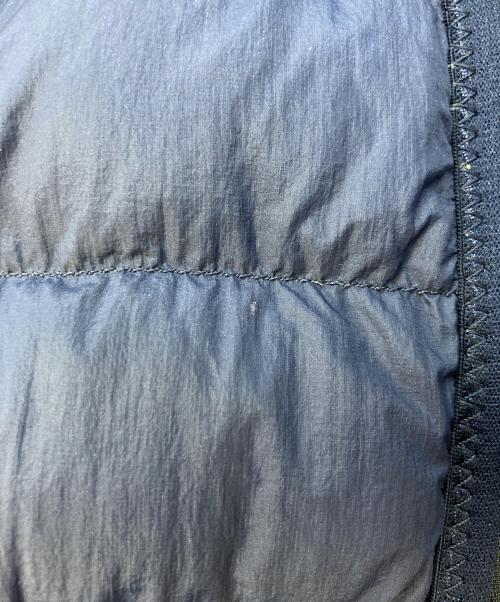STONE ISLAND（ストーンアイランド）STONE ISLAND (ストーンアイランド) GARMENT DYED MICRO YARN DOWN JACKET ネイビー サイズ:不明の古着・服飾アイテム