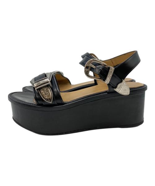 TOGA PULLA（トーガ プルラ）TOGA PULLA (トーガ プルラ) バックルサンダル ブラック サイズ:SIZE 37の古着・服飾アイテム