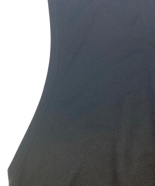 s'yte（サイト）s'yte (サイト) HIGH-GAUGE POLYESTER SMOOTH JERSEY LAYERED SLEEVELESS TOP ブラック サイズ:SIZE3の古着・服飾アイテム