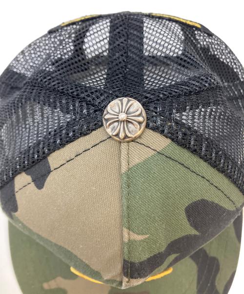 CHROME HEARTS（クロムハーツ）CHROME HEARTS (クロムハーツ) TRUCKER CAP CHプラスパッチ迷彩柄クロスボール付メッシュキャップ カーキ×ブラック サイズ:53~60の古着・服飾アイテム