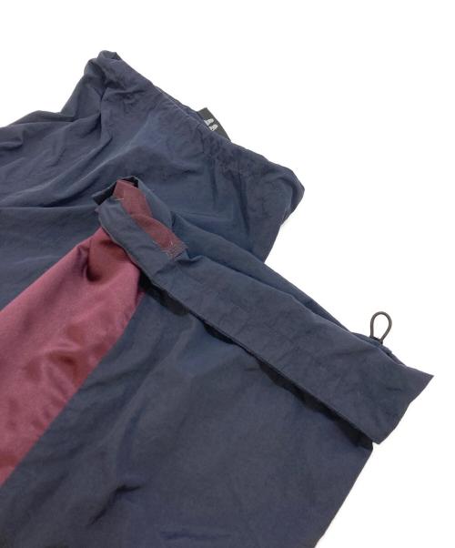 KAPPA（カッパ）KAPPA (カッパ) THINGS THAT MATTER (シングスザットマター) JERSEY BALLOON PANTS レッド×ネイビー サイズ:SIZE Mの古着・服飾アイテム