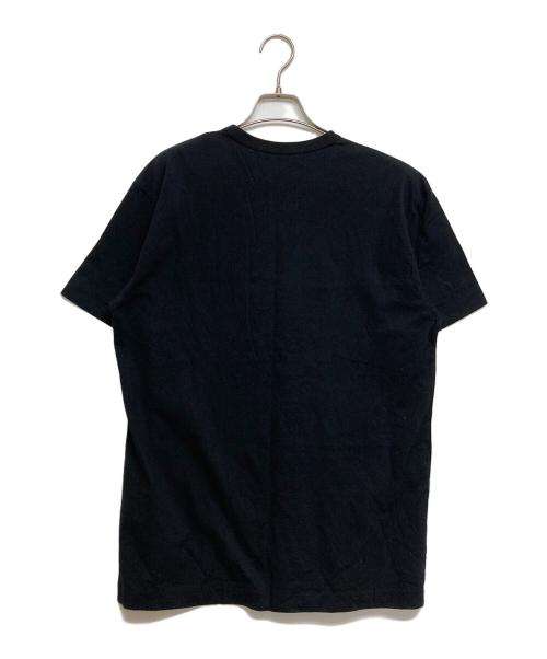 PLAY COMME des GARCONS（プレイコムデギャルソン）PLAY COMME des GARCONS (プレイコムデギャルソン) Printed Heart T-Shirt With Red Emblem Black  ブラック サイズ:SIZE XLの古着・服飾アイテム