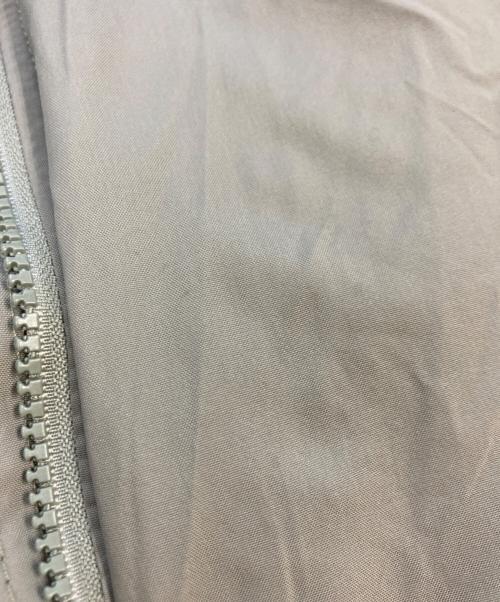 US ARMY（ユーエスアーミー）US ARMY (ユーエスアーミー) ECWCS GEN3 LEVEL7 JACKET　8415-01-538-6289 カーキ サイズ:SIZE M-Rの古着・服飾アイテム
