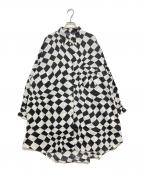 MM6 Maison Margielaエムエムシックスメゾンマルジェラ）の古着「OVERSIZED DISTORTED CHESS PRINT LONG SHIRT」｜ブラック×ホワイト