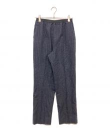 Maison Margiela（メゾンマルジェラ）の古着「ウエストリブ センタープレス ギャザーテーパードスラックスパンツ S51KA0388」｜ネイビー
