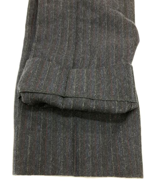 Maison Margiela（メゾンマルジェラ）Maison Margiela (メゾンマルジェラ) ウエストリブ センタープレス ギャザーテーパードスラックスパンツ S51KA0388 ネイビー サイズ:SIZE 40の古着・服飾アイテム