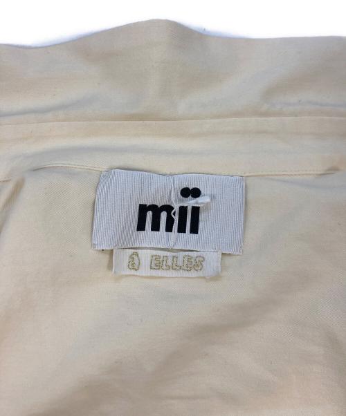 mii（ミー）mii (ミー) nano・universe (ナノ・ユニバース) PACED HAND EMBROIDERED SHIRT ベージュ サイズ:SIZE Mの古着・服飾アイテム