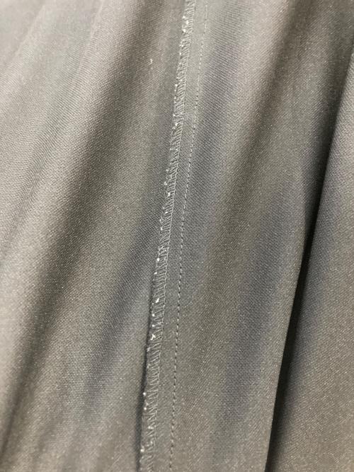 YOKO CHAN（ヨーコチャン）YOKO CHAN (ヨーコチャン) Vネックバックギャザーチュニック ブラック サイズ:SIZE Freeの古着・服飾アイテム