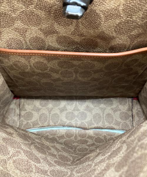 COACH（コーチ）COACH (コーチ) チャーリーバスケット ショルダーバッグ ベージュ×レッド サイズ:実寸サイズをご参照下さい。の古着・服飾アイテム