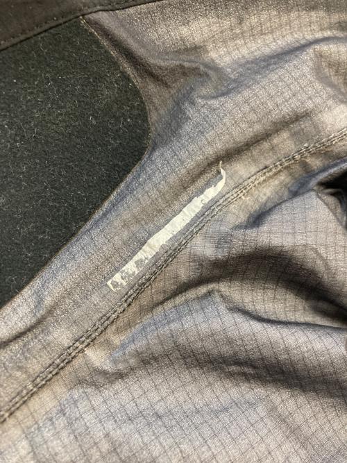 ARC'TERYX（アークテリクス）ARC'TERYX (アークテリクス) THETA AR Jacket ブラック サイズ:SIZE Sの古着・服飾アイテム