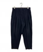 HOMME PLISSE ISSEY MIYAKEオム プリッセ イッセイ ミヤケ）の古着「BASICS プリーツパンツ」｜ネイビー