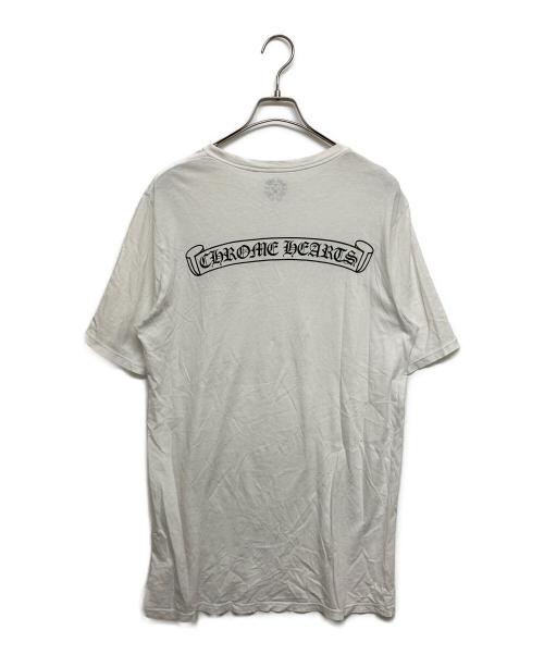 CHROME HEARTS（クロムハーツ）CHROME HEARTS (クロムハーツ) オールド スクロールラベル ホースシューポケットTシャツ ホワイト サイズ:SIZE Lの古着・服飾アイテム
