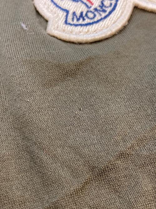 MONCLER（モンクレール）MONCLER (モンクレール) MAGLIA T-SHIRT カーキ サイズ:SIZE Mの古着・服飾アイテム