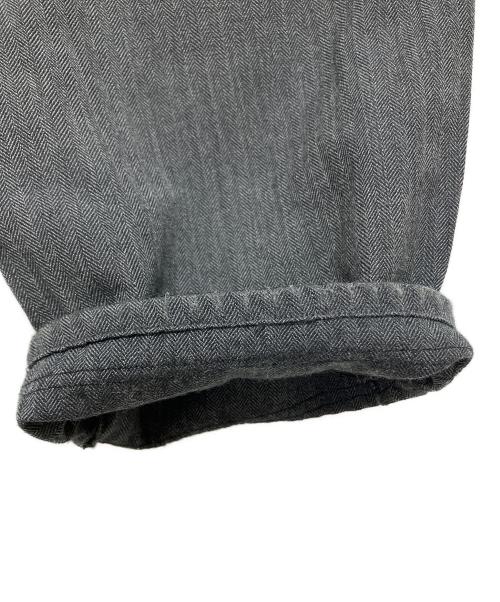UNDERCOVERISM（アンダーカバーイズム）UNDERCOVERISM (アンダーカバーイズム) 刺繍クロップドパンツ グレー サイズ:1の古着・服飾アイテム