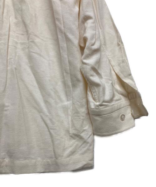 ISSEY MIYAKE MEN（イッセイミヤケメン）ISSEY MIYAKE MEN (イッセイミヤケメン) スタンドカラーネップシャツ ベージュ サイズ:SIZE Sの古着・服飾アイテム