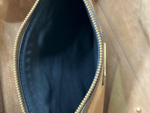 IACUCCI（イアクッチ）IACUCCI (イアクッチ) 2WAYレザーバッグ ブラウンの古着・服飾アイテム