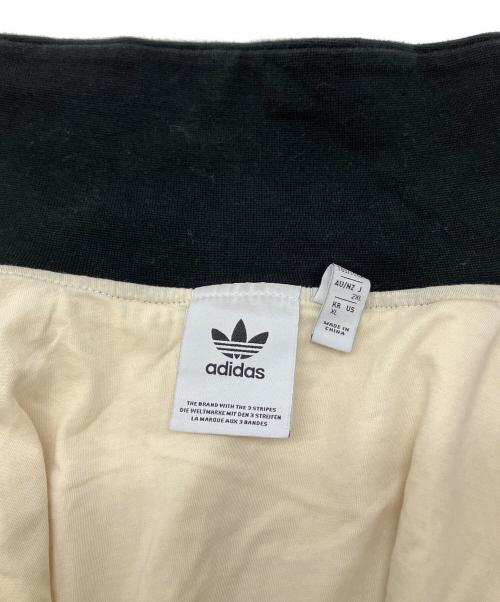 adidas（アディダス）adidas (アディダス) ワッフル クラシック トラックトップ　JW0109 ベージュ サイズ:SIZE 2XLの古着・服飾アイテム