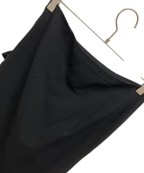 YOHJI YAMAMOTO（ヨウジヤマモト）YOHJI YAMAMOTO (ヨウジヤマモト) デザインタックスカート ブラック サイズ:2の古着・服飾アイテム