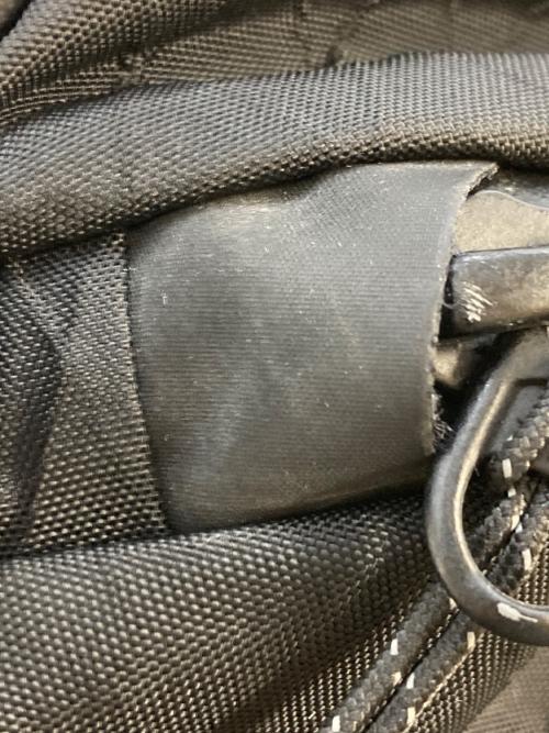 AER（エアー）AER (エアー) Day Sling 3 Max X-Pac ブラック サイズ:実寸サイズをご参照下さい。の古着・服飾アイテム