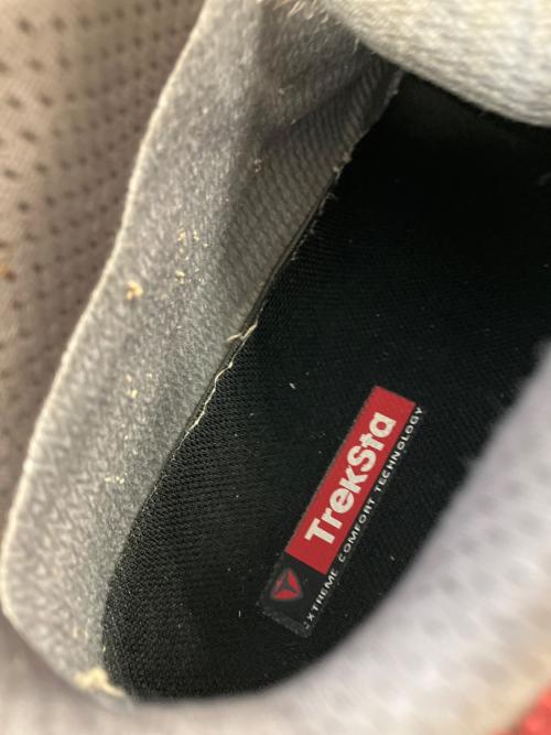 Treksta（トレクタ）Treksta (トレクタ) トレッキングシューズ グレー×レッド サイズ:SIZE23cmの古着・服飾アイテム