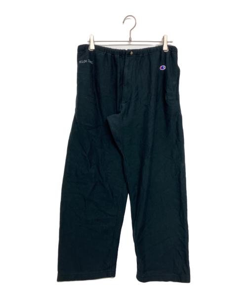 Champion REVERSE WEAVE（チャンピオン リバース ウィーブ）Champion REVERSE WEAVE (チャンピオン リバース ウィーブ) WIDE DAD (ワイド ダット) RW DAD SWEAT PANTS ブラック サイズ:SIZE Mの古着・服飾アイテム