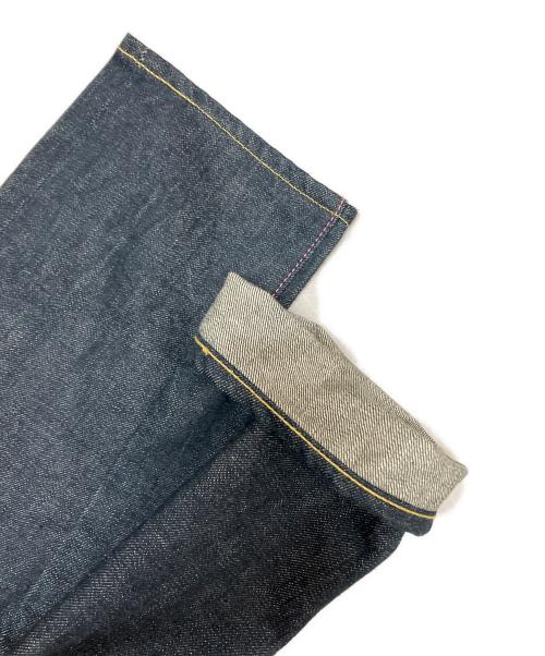 MOMOTARO JEANS（桃太郎ジーンズ）MOMOTARO JEANS (桃太郎ジーンズ) 14.7オンス 銅丹レーベル タイトテーパード・ストレート インディゴ サイズ:SIZE30の古着・服飾アイテム