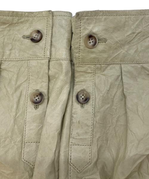 ARMAND BASI（アルマンドバジ）ARMAND BASI (アルマンドバジ) シワ加工レザーシャツ ベージュ サイズ:SIZE48の古着・服飾アイテム