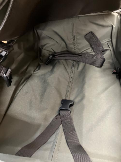 TUMI（トゥミ）TUMI (トゥミ) 3WAYキャリーリュック ブラック サイズ:実寸サイズを参照くださいの古着・服飾アイテム