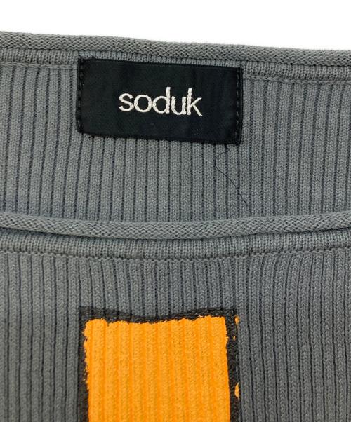 soduk（スドーク）soduk (スドーク) ニット グレー サイズ:表記なしの古着・服飾アイテム