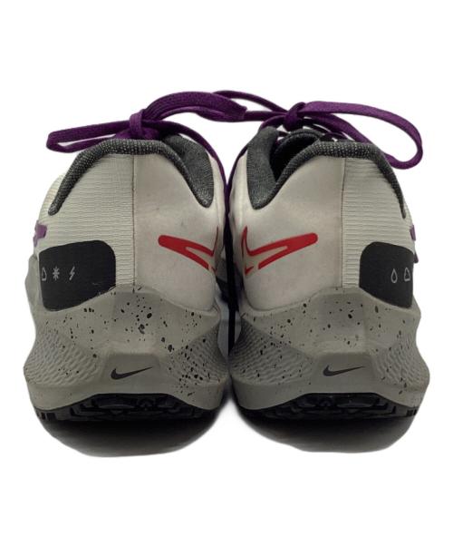 NIKE（ナイキ）NIKE (ナイキ) W ペガサス 39 ホワイト サイズ:23.5cmの古着・服飾アイテム