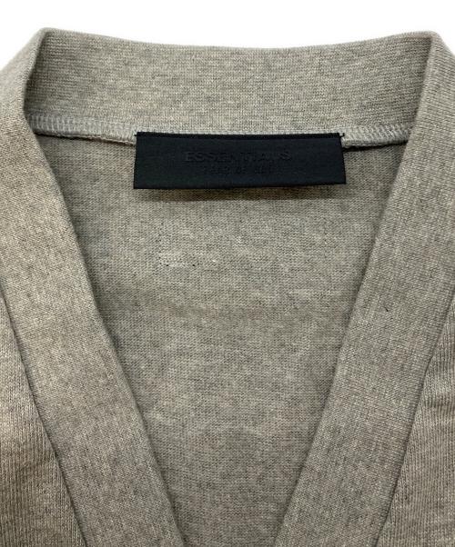 FOG ESSENTIALS（フィアオブゴッド エッセンシャル）FOG ESSENTIALS (フィアオブゴッド エッセンシャル) フットボールTシャツ グレー サイズ:SIZE Sの古着・服飾アイテム