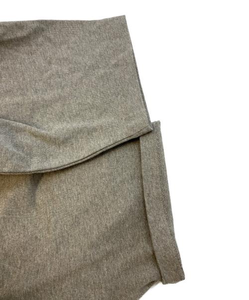 FOG ESSENTIALS（フィアオブゴッド エッセンシャル）FOG ESSENTIALS (フィアオブゴッド エッセンシャル) フットボールTシャツ グレー サイズ:SIZE Sの古着・服飾アイテム