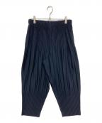 HOMME PLISSE ISSEY MIYAKEオム プリッセ イッセイ ミヤケ）の古着「BASIC pleated tapered pants」｜ネイビー