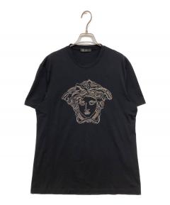 中古・古着通販】VERSACE (ヴェルサーチェ) ロゴ刺繍Tシャツ ブラック