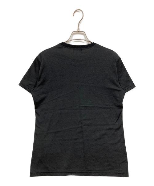 EMPORIO ARMANI（エンポリオ アルマーニ）EMPORIO ARMANI (エンポリオ アルマーニ) 型押しデザインTシャツ ブラック サイズ:Lの古着・服飾アイテム