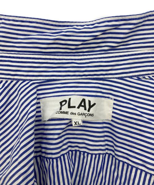 PLAY COMME des GARCONS（プレイコムデギャルソン）PLAY COMME des GARCONS (プレイコムデギャルソン) ハートワッペンストライプシャツ ブルー サイズ:SIZE XLの古着・服飾アイテム