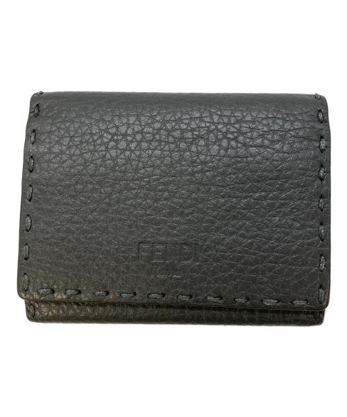 FENDI（フェンディ）FENDI (フェンディ) カードケース グレー サイズ:実寸サイズを参照くださいの古着・服飾アイテム