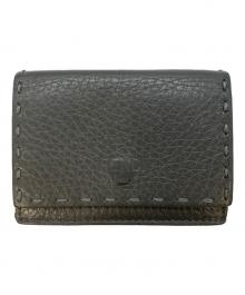 FENDI（フェンディ）の古着「3つ折り財布」｜グレー